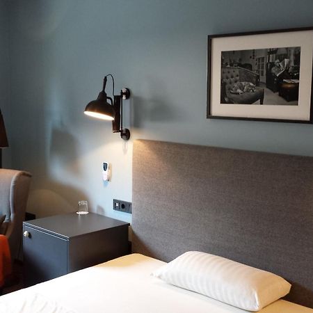 Hotel Henry Dreieich Quarto foto